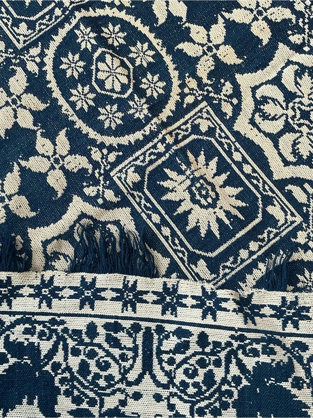 Antique Joseph Schnee 1800s woven reversible sunburst coverlet 78 x 86 USA made